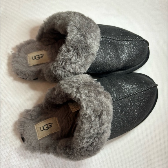 UGG Scuffette Glitter Slippers - Picture 1 of 4